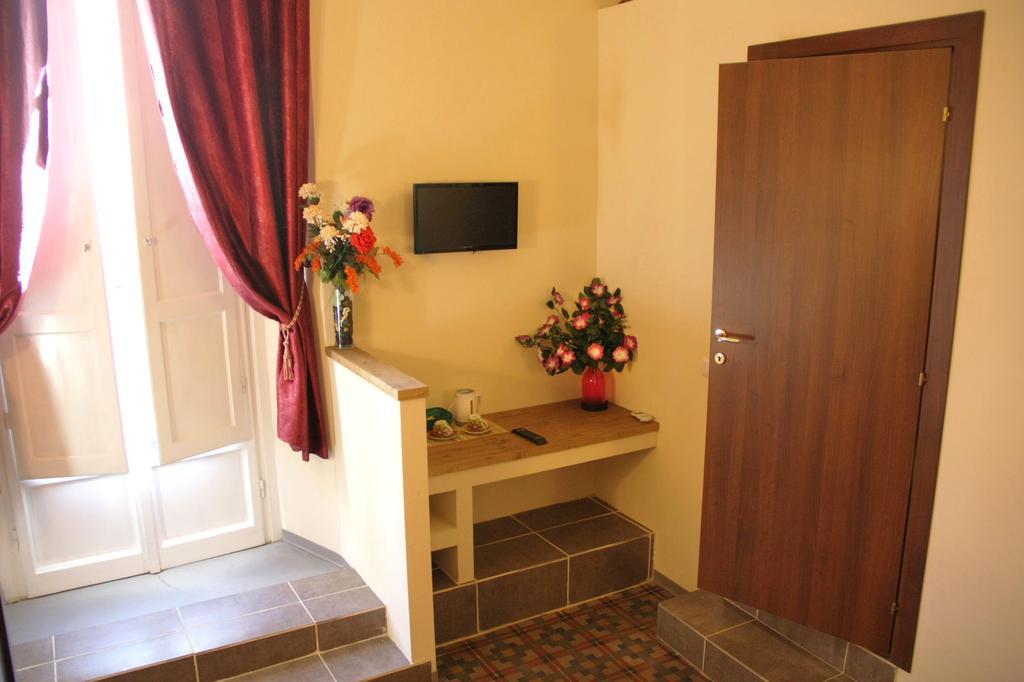 Il Verrocchio Florence Room photo