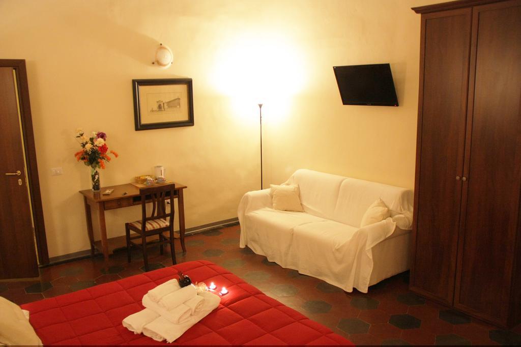 Il Verrocchio Florence Room photo